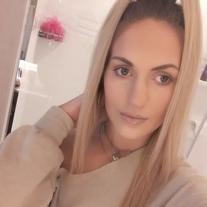 Meet your Posher, Ali